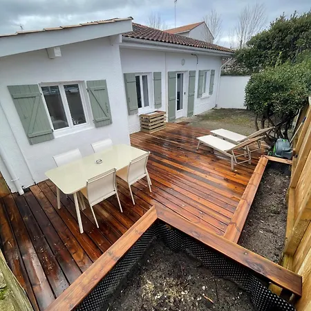 La 21, Maison, * Andernos-les-Bains